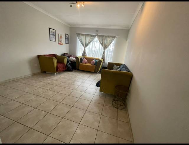 1 BEDROOM APARTMENT FOR SALE IN LAMBTON